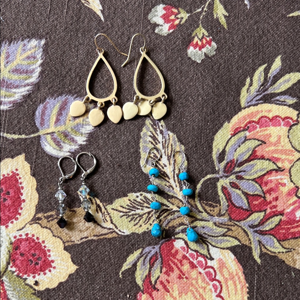 Elegant Gold and Silver Earrings Set